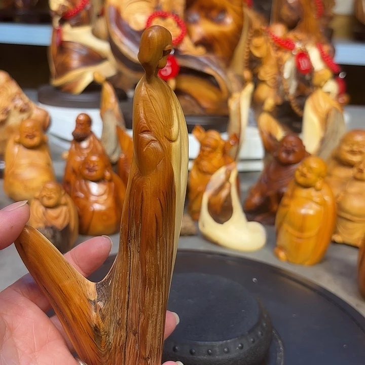 柏木太行崖柏无相佛