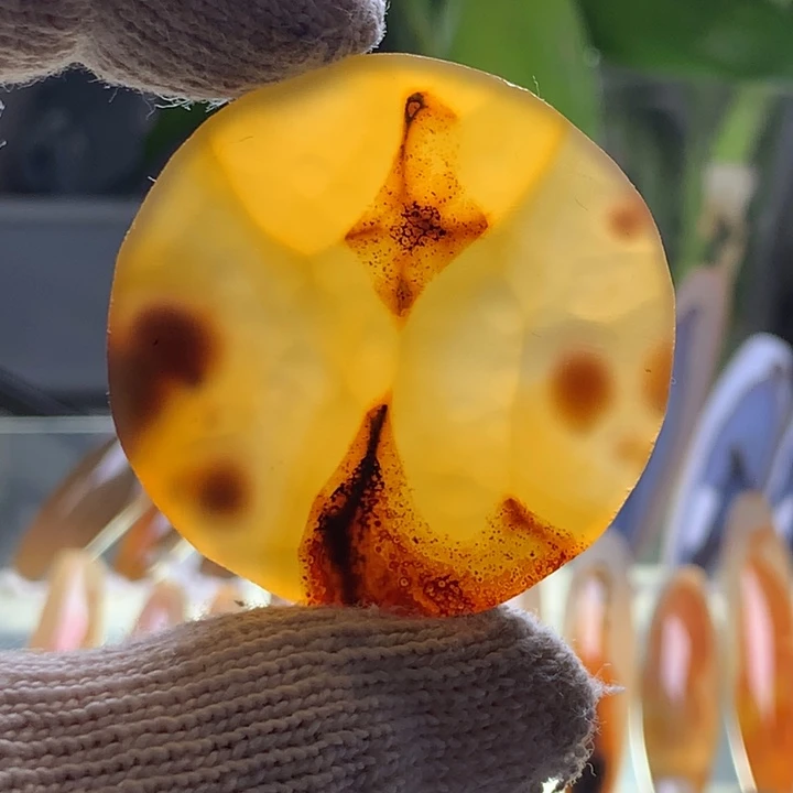 未镶嵌玛瑙/玉髓珠宝半成品55