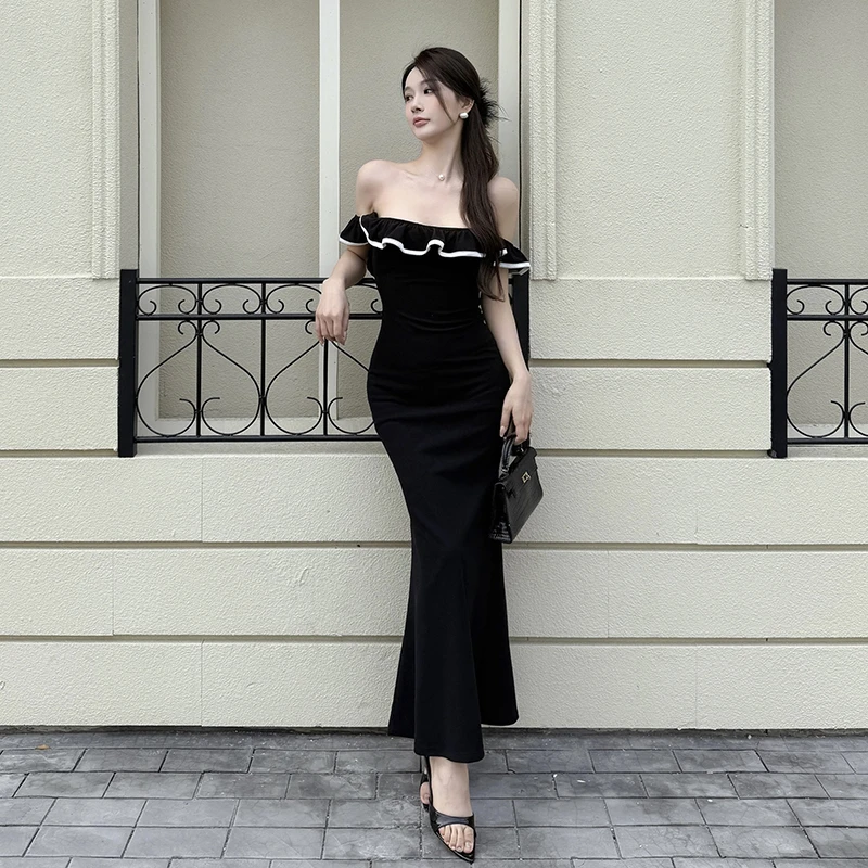 法式纯欲风一字肩荷叶边撞色连衣裙2025气质修身显身材包臀长裙