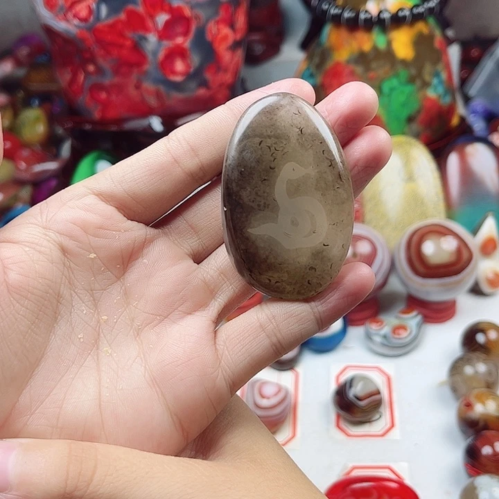 玛瑙/玉髓未镶嵌耳环