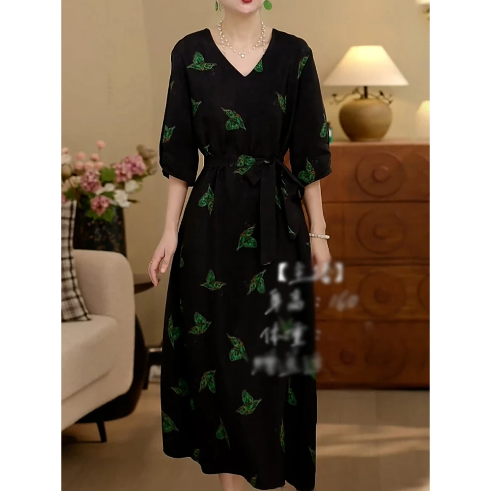 端庄优雅时尚印花连衣裙女2025夏季新款宽松减龄显瘦系带v领A字裙