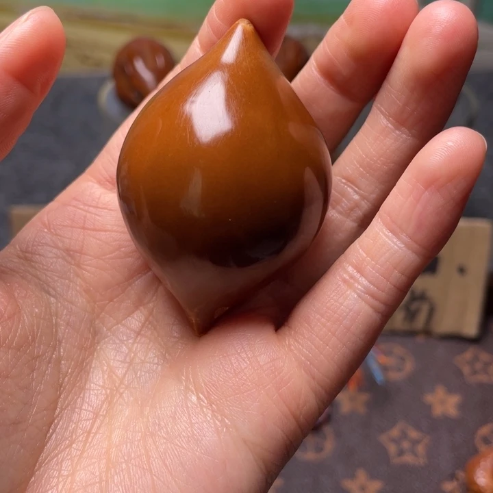 五***海把件橄榄核蝴蝶不穿