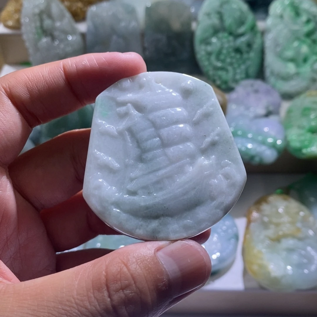 【闪购商品】翡翠颈饰未镶嵌吊坠