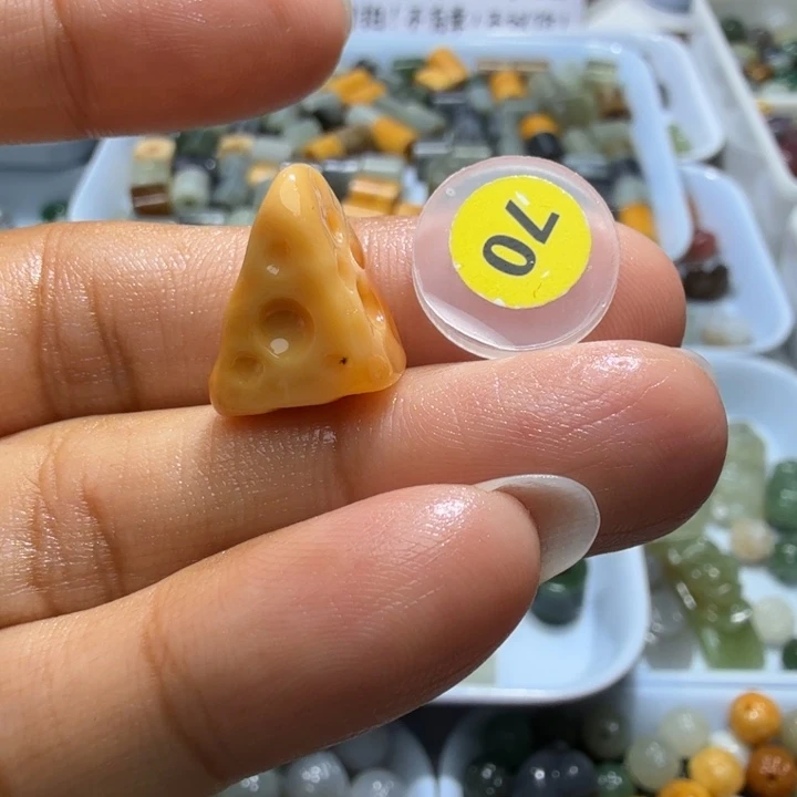 未镶嵌和田玉珠宝半成品