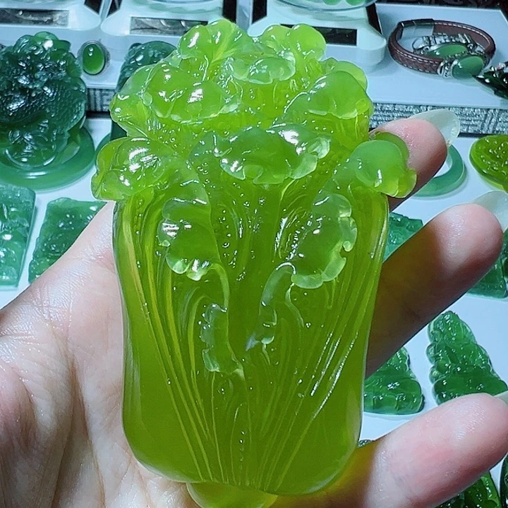 未镶嵌蛇纹石玉颈饰