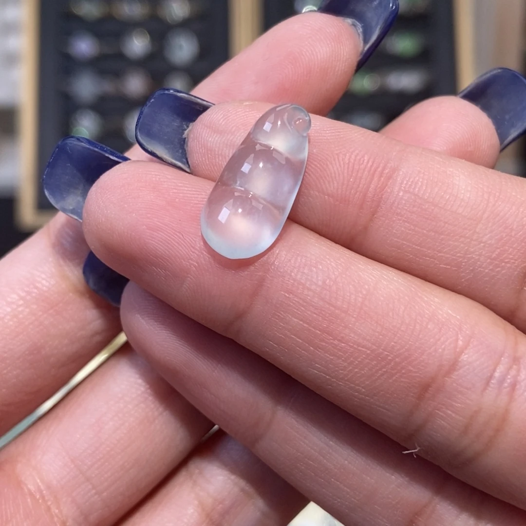 翡翠裸石纯天然缅甸翡翠A货福豆