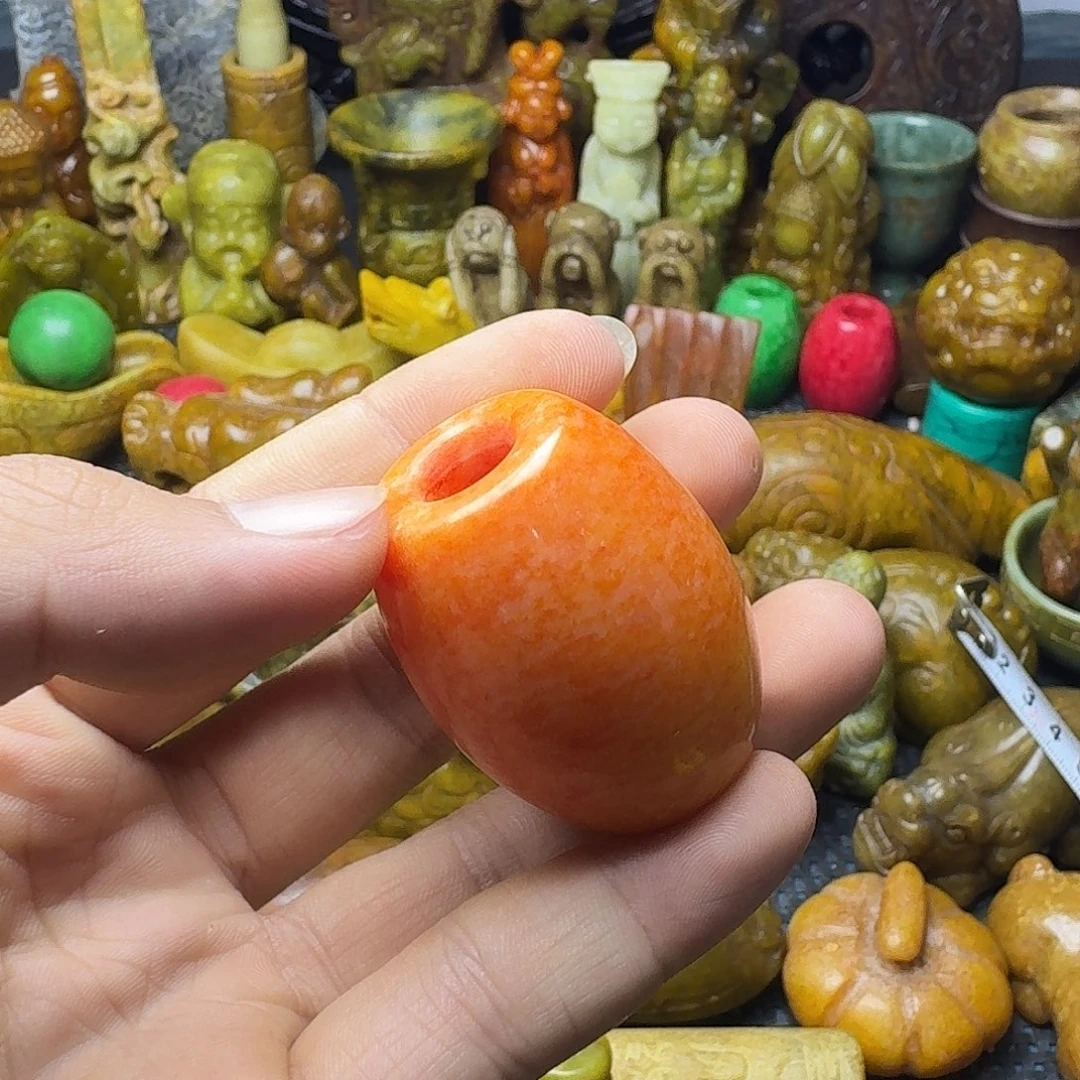 白玉菩提吊坠。。。