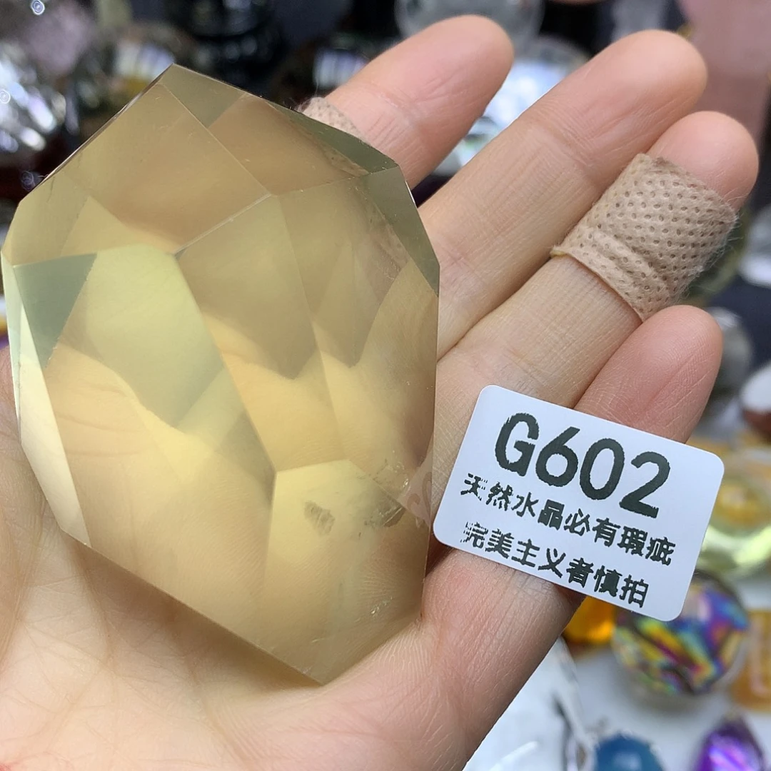 未镶嵌水晶珠宝半成品