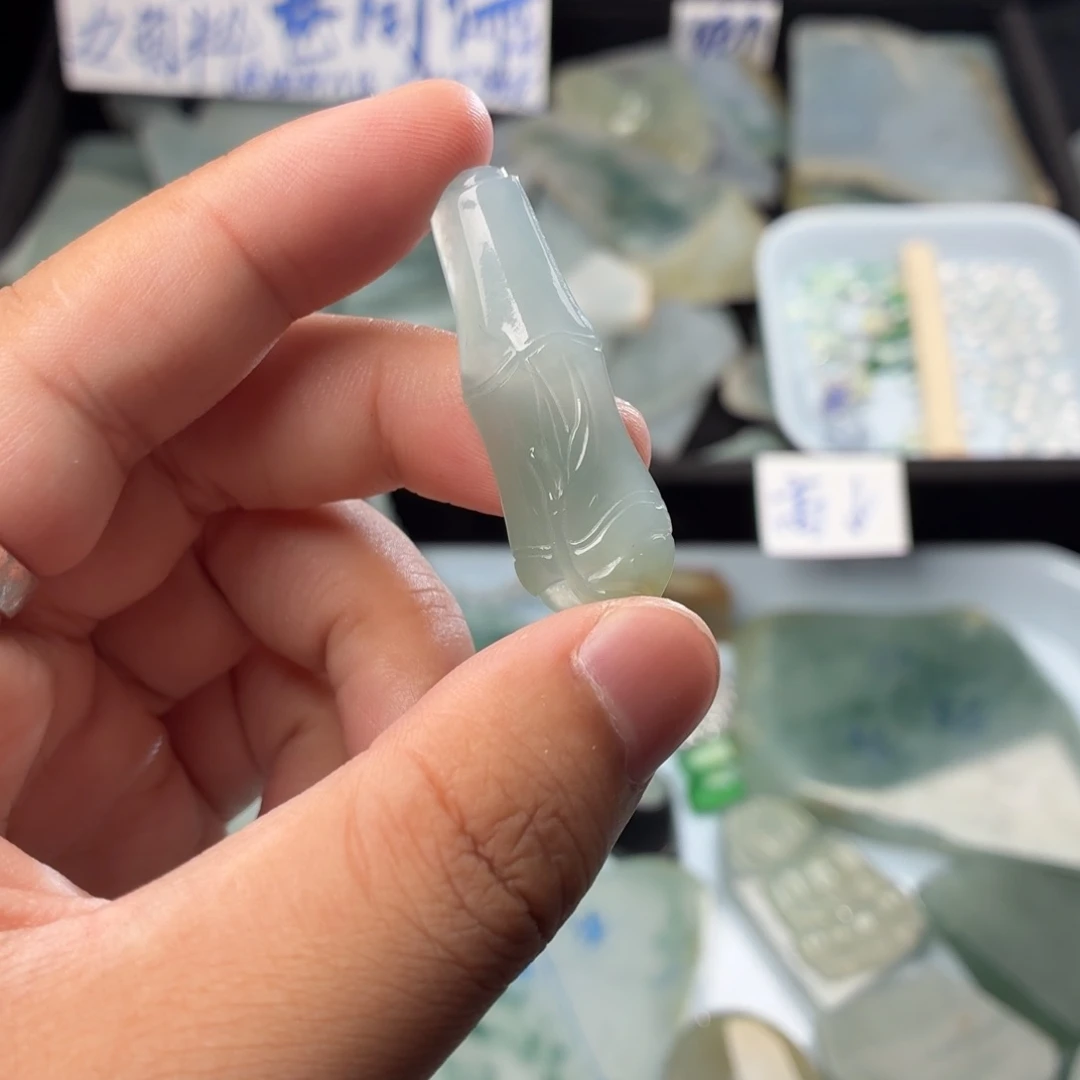 定制翡翠未镶嵌天然缅甸翡翠a货竹节
