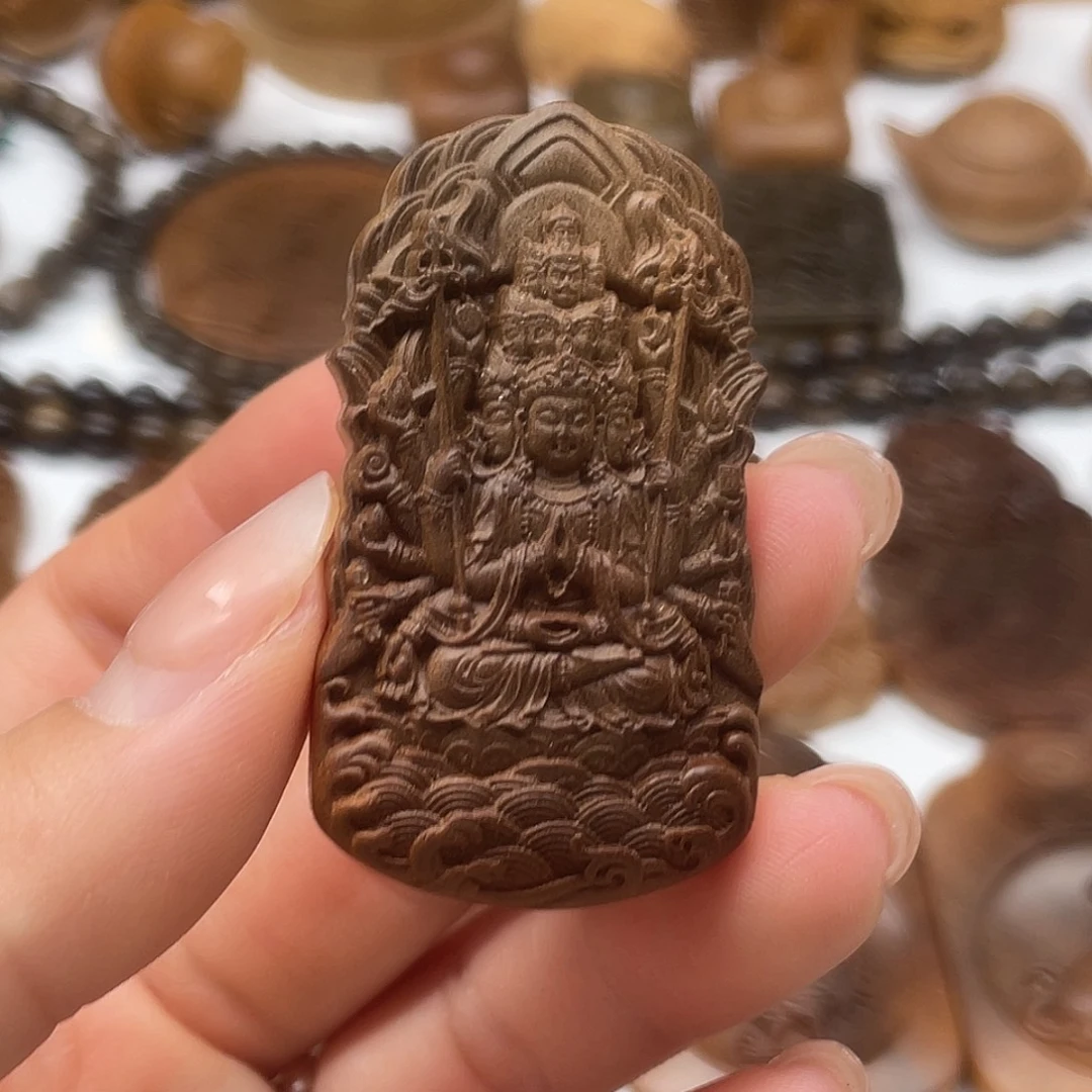 无事牌檀香木千手观音瑕疵牌