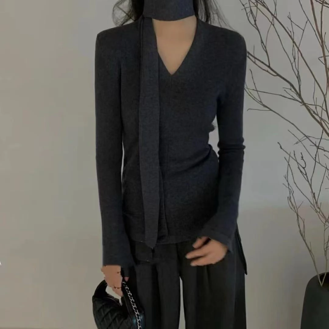 拉姆 新款毛衣V领 围巾款时尚