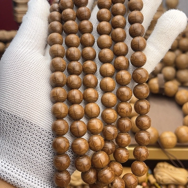 默***语木质非金属六道木手串1.0