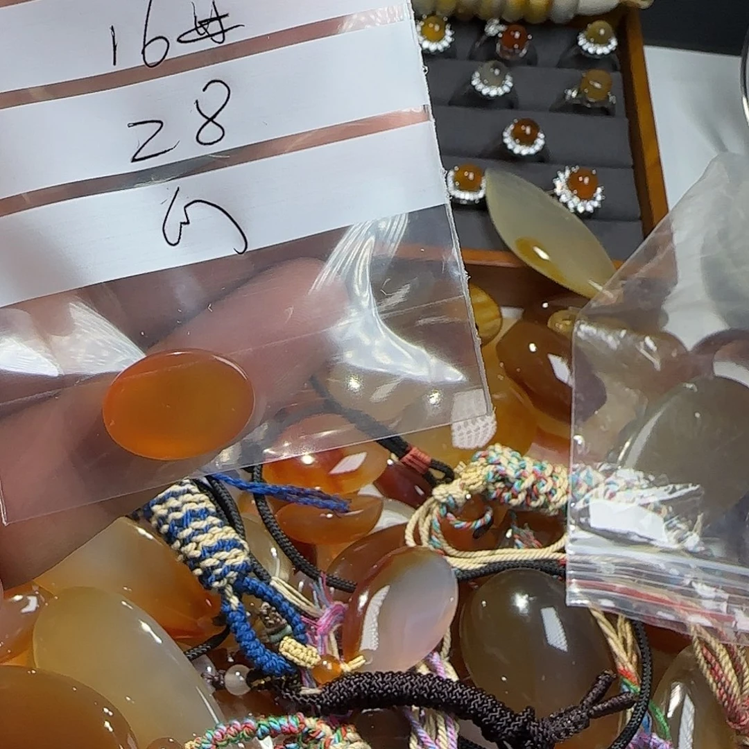 玛瑙/玉髓颈饰合金心**询16