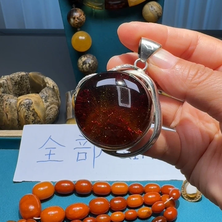 琥珀未镶嵌颈饰波兰设计款琥珀蜜蜡