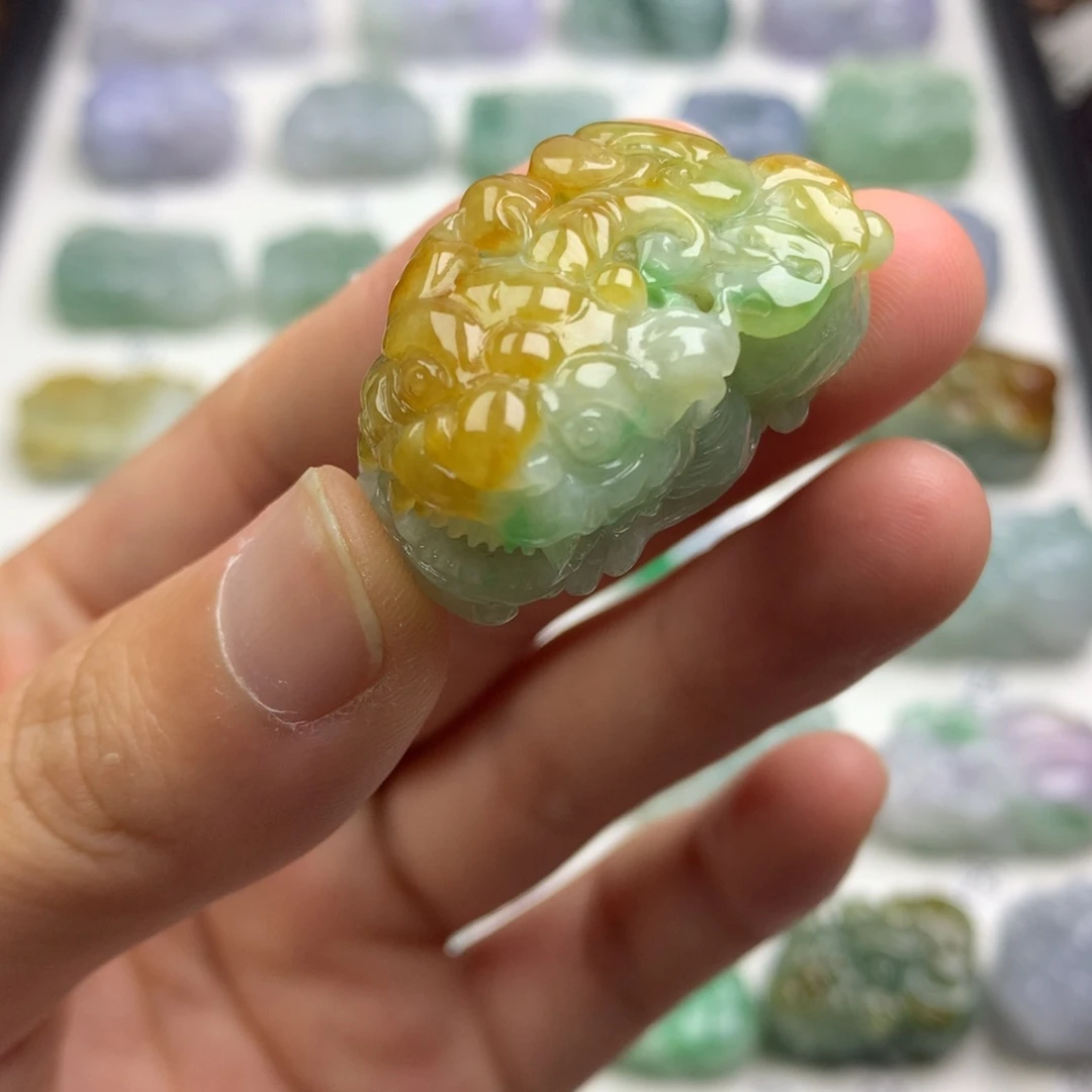 翡翠未镶嵌吊坠(不含链)天然缅甸翡翠貔貅吊坠