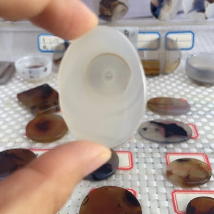 玛瑙/玉髓合金颈饰