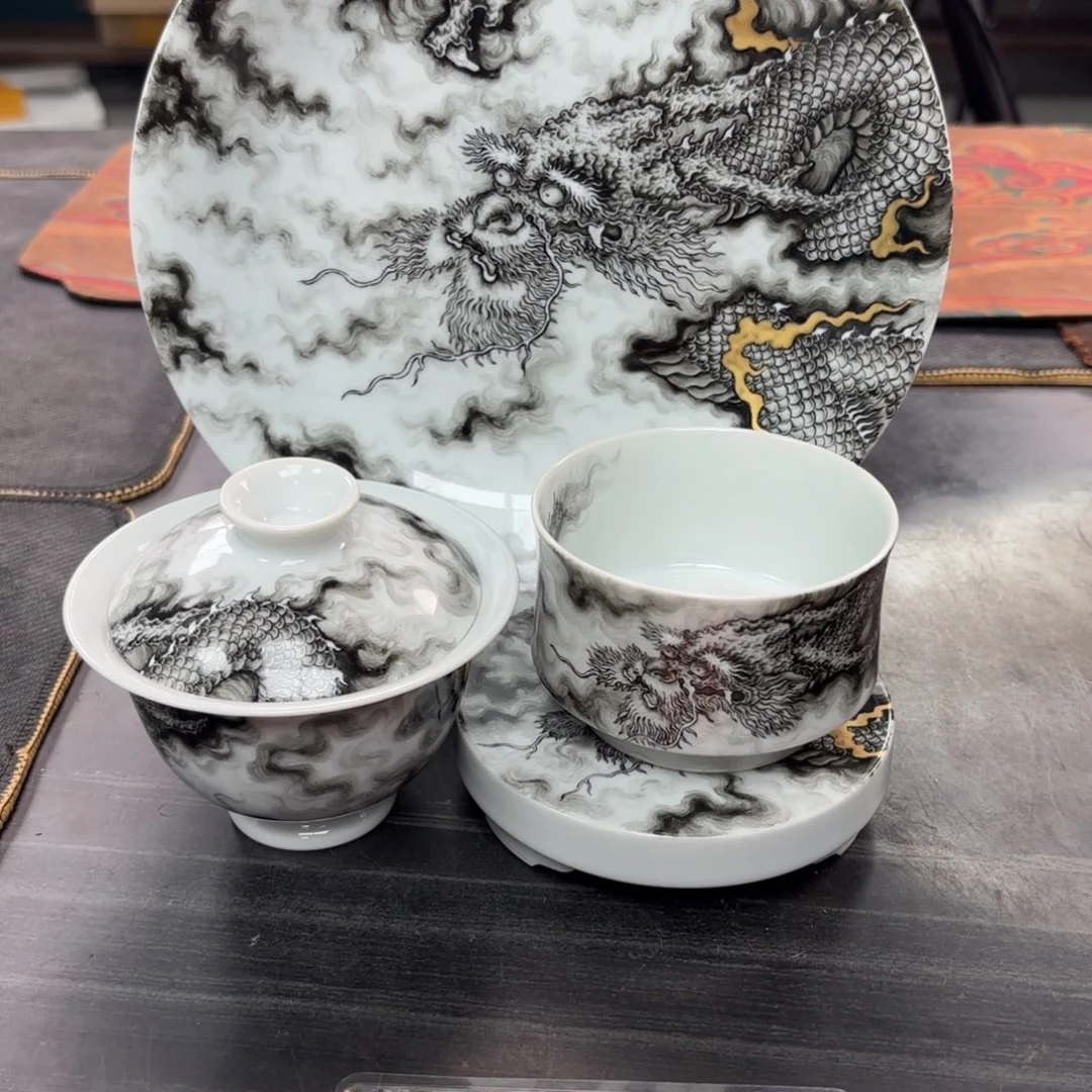 无***賴手绘墨龙四件套组