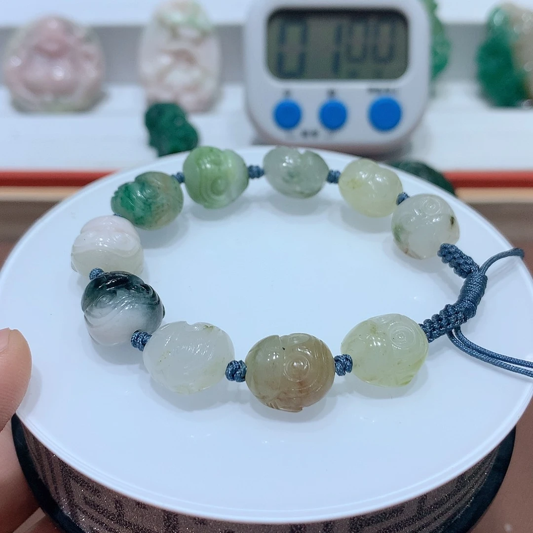 独山玉挂件未镶嵌一****?