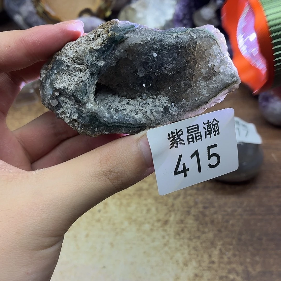 未镶嵌水晶大型摆件（非配饰）