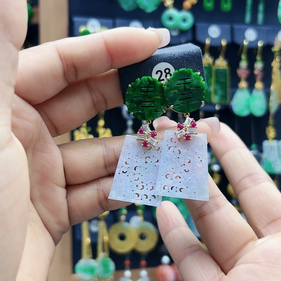 博***彤翡翠未镶嵌耳饰耳坠