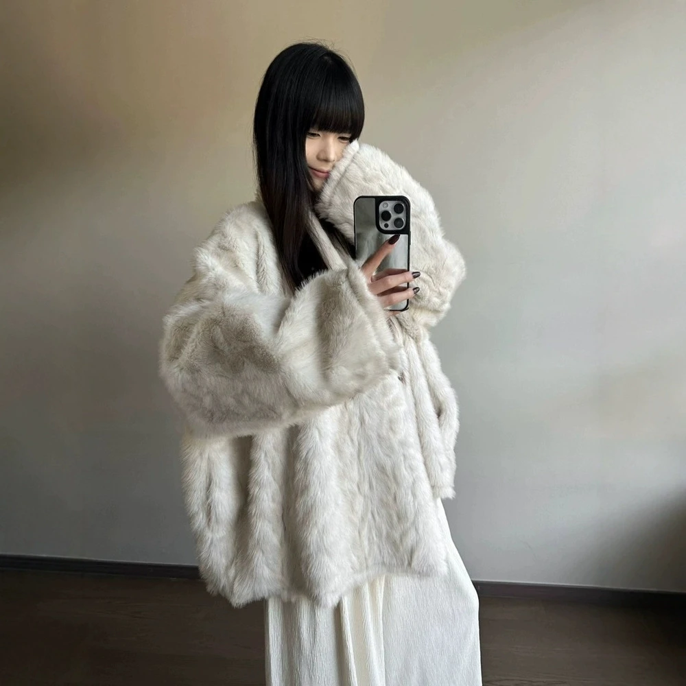 人造皮草 云雾石狐厚实蝙蝠袖披肩式外套女慵懒顺滑环保毛大衣