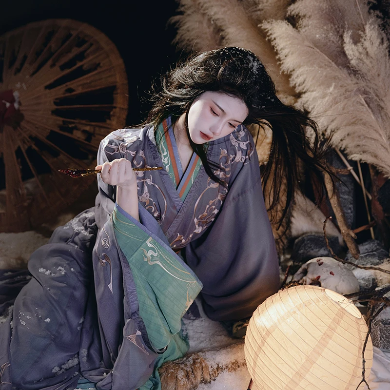 【小唯】马山楚墓直裾战国袍原创汉服清冷系秋季女装流烟昔泠