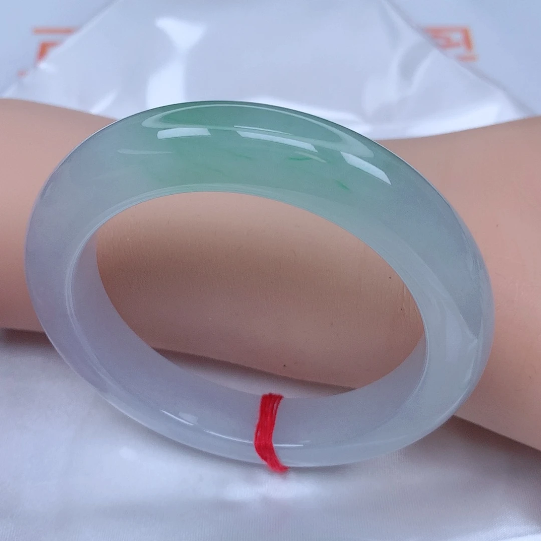 【闪购商品】未镶嵌手镯翡翠，54