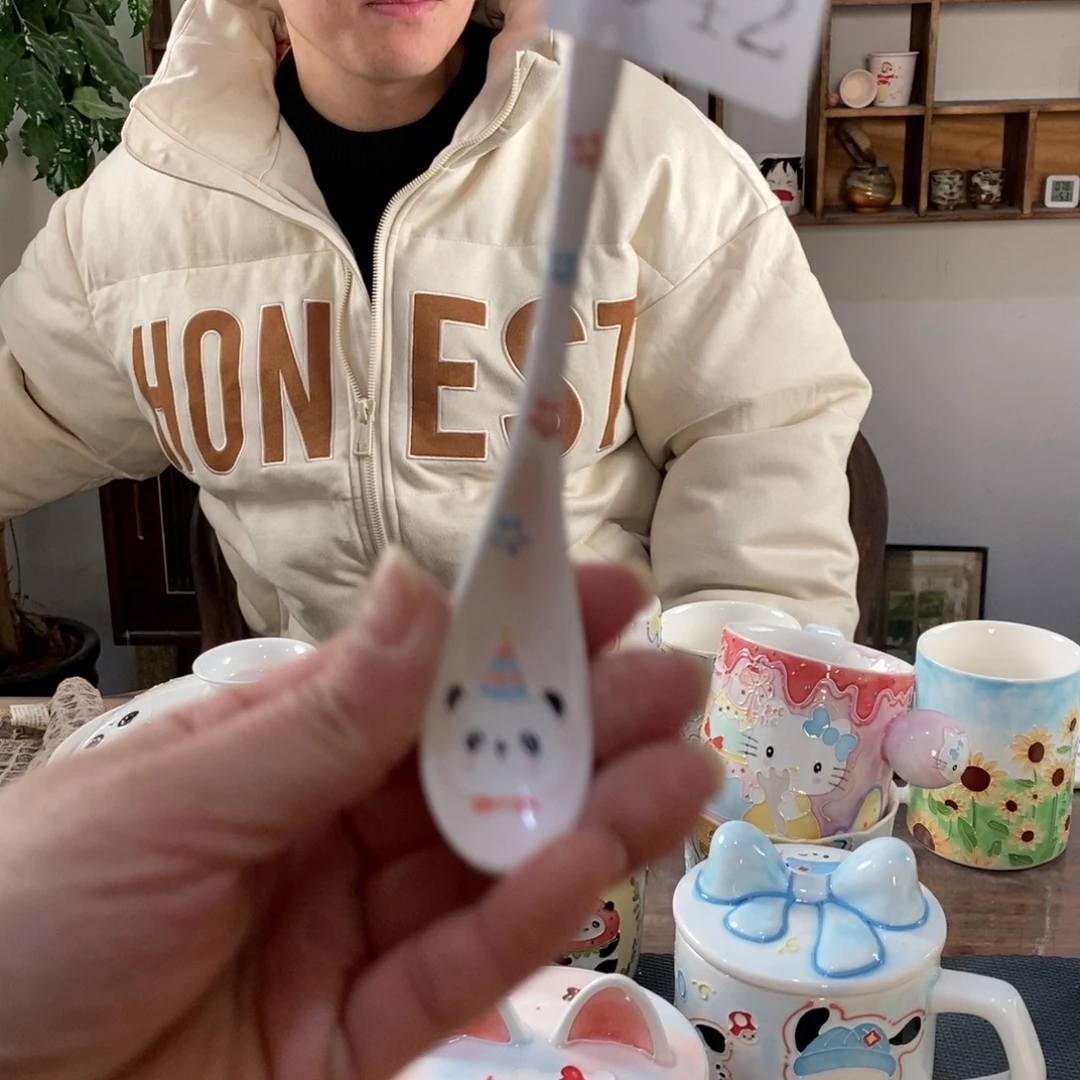 v***o瓷片景德镇釉下彩手绘