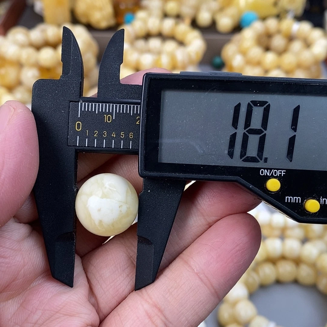 琥珀未镶嵌珠宝奇石3.3g