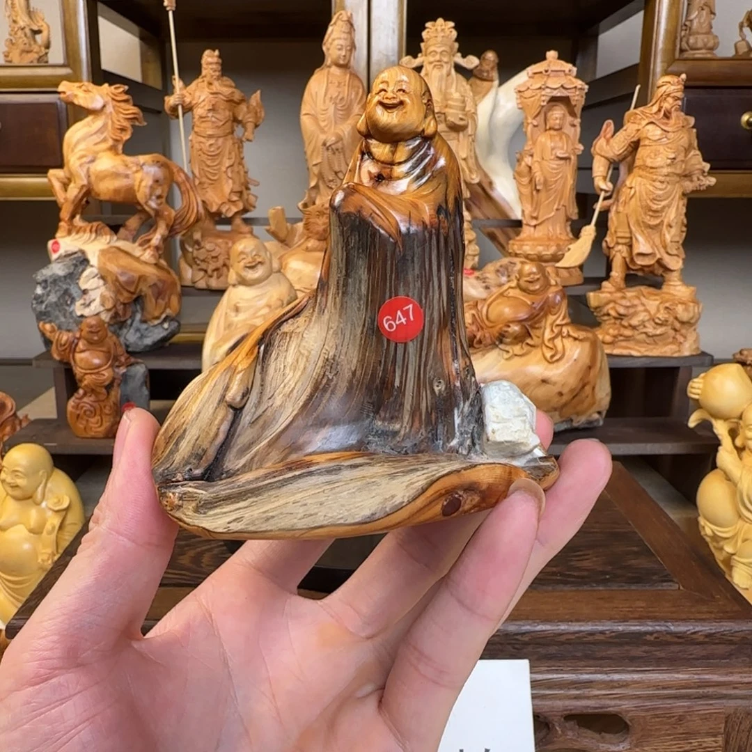 崖柏小木匠艺雕一物一拍