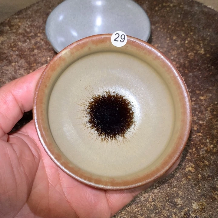 茶盏细看这支公屏上说29