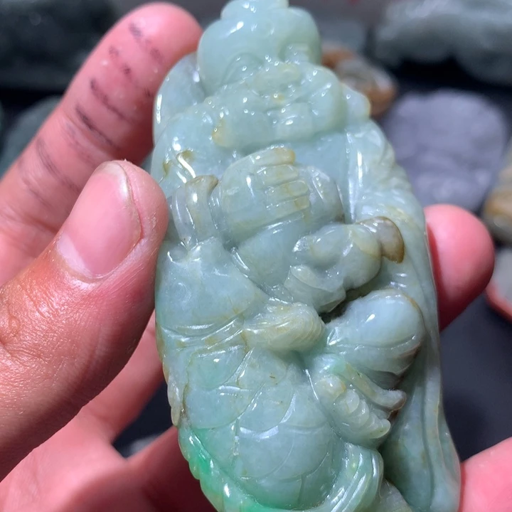 翡翠未镶嵌颈饰保真天然a货翡翠