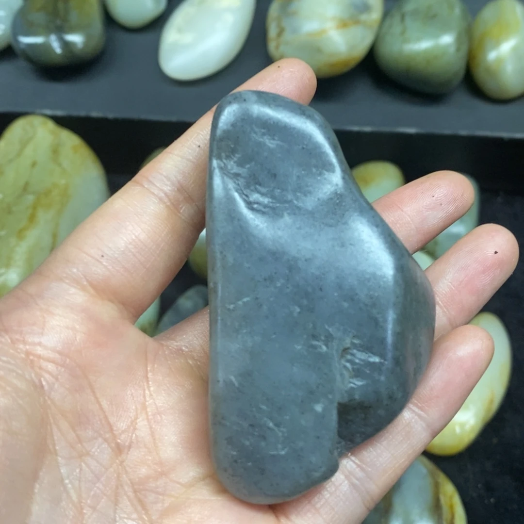 未镶嵌和田玉（糖玉）挂件