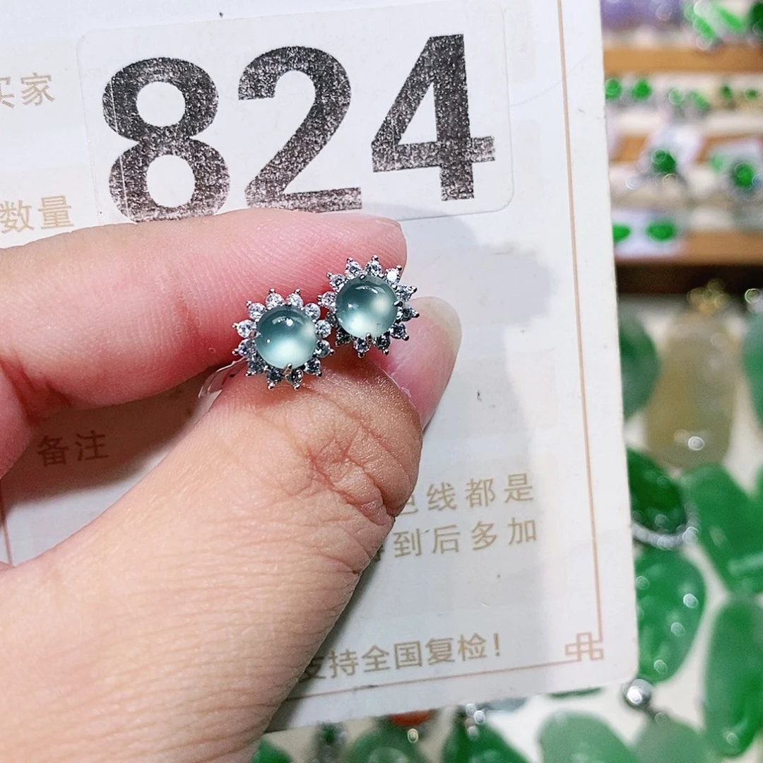 【闪购商品】翡翠挂件未镶嵌裸石
