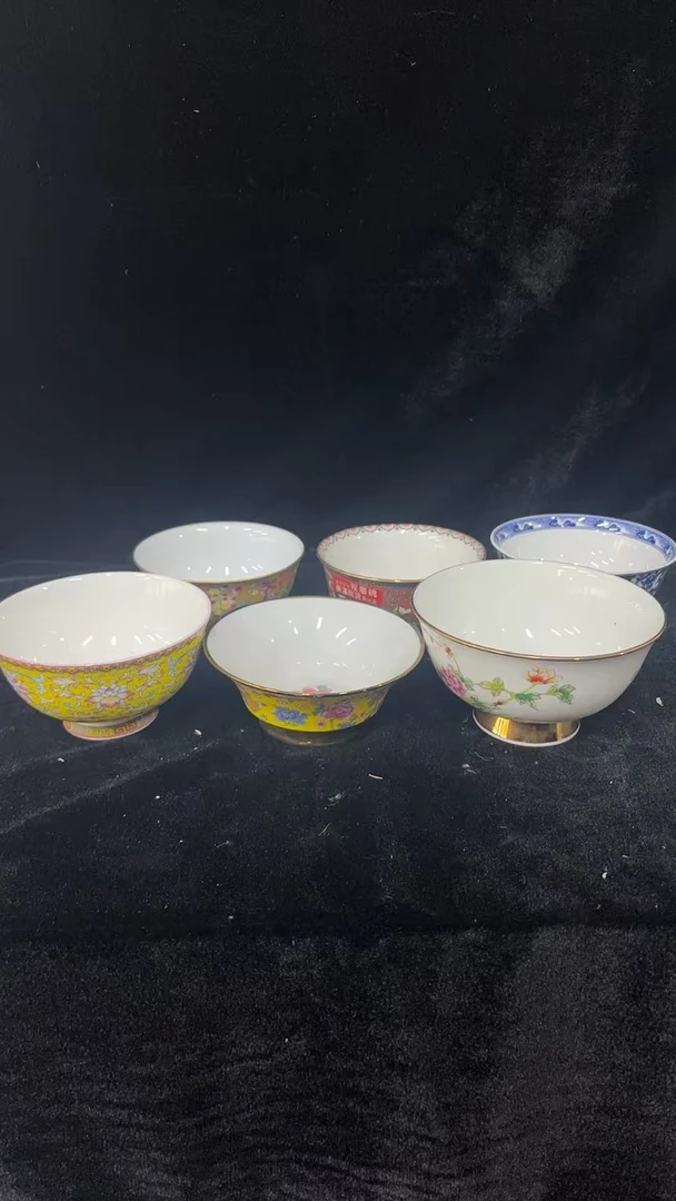 QD  04  现代艺术陶瓷/碟/碗/杯/瓶