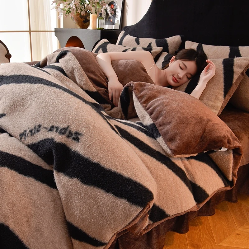 美拉德羊羊绒四件套兔兔绒加厚被罩冬季保暖牛奶绒床单抗静电可洗