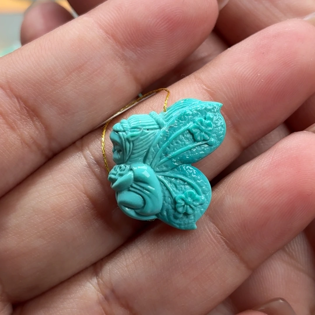 绿松石未镶嵌珠宝奇石