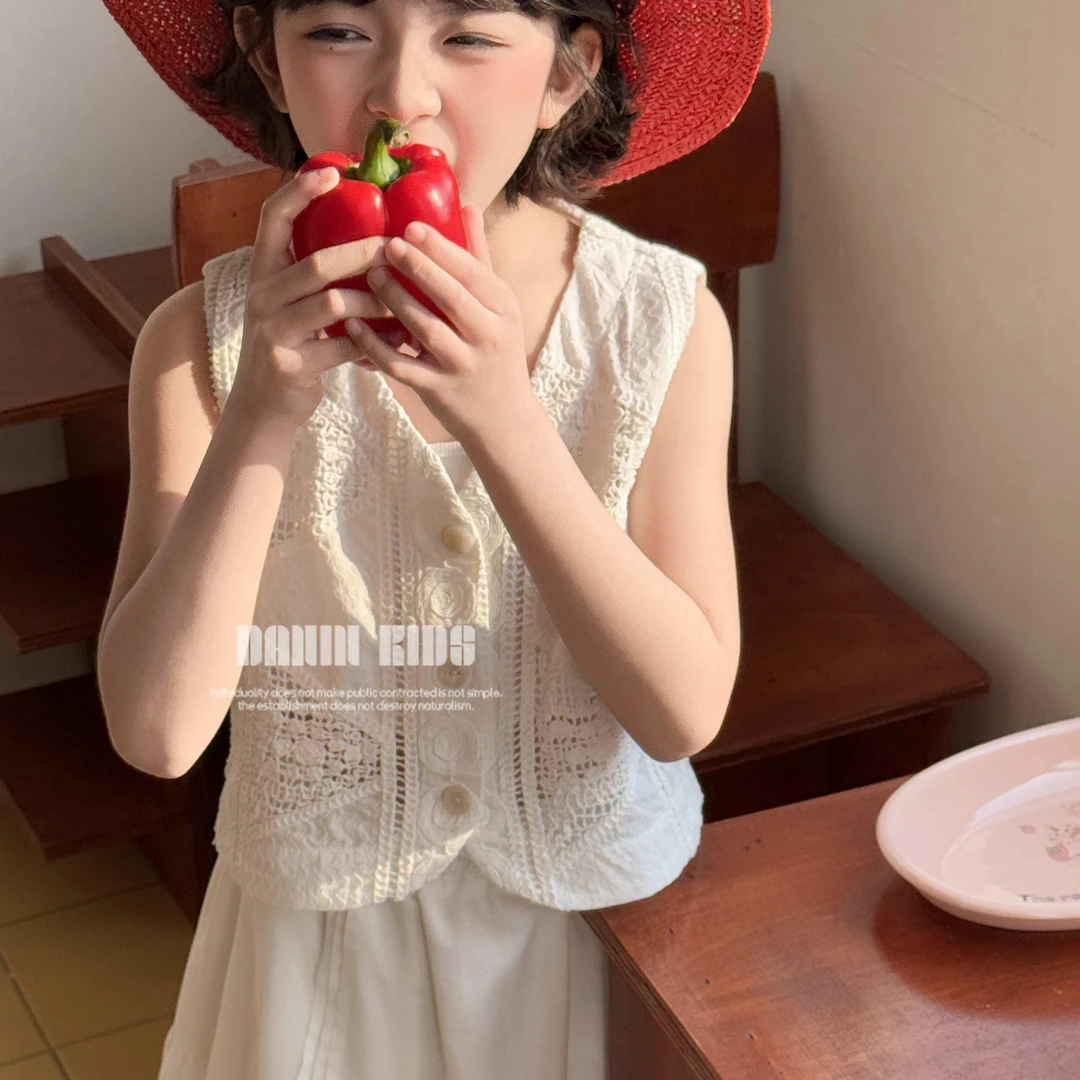 【嗒囜】女童夏季新款森系针织镂空背心无袖坎肩中大童蕾丝马甲外套
