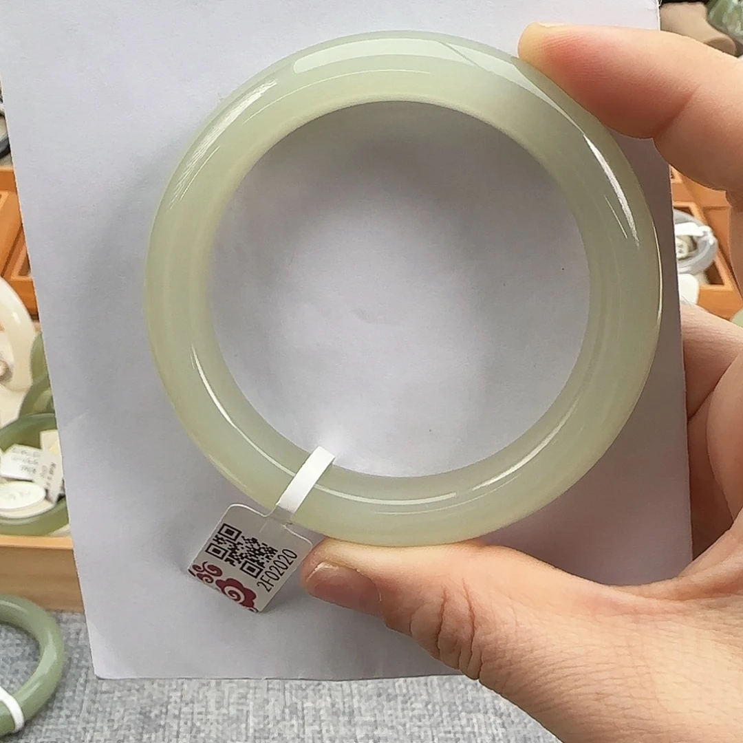 和田玉未镶嵌手镯浅冰晴59