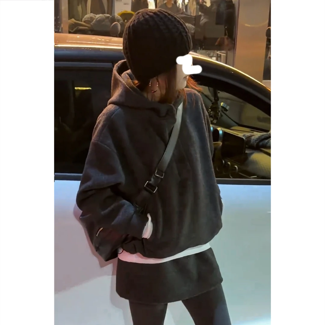 艾塔莉时尚套装冬季新款女连帽卫裤短裙套装梨形身材显瘦百搭上衣