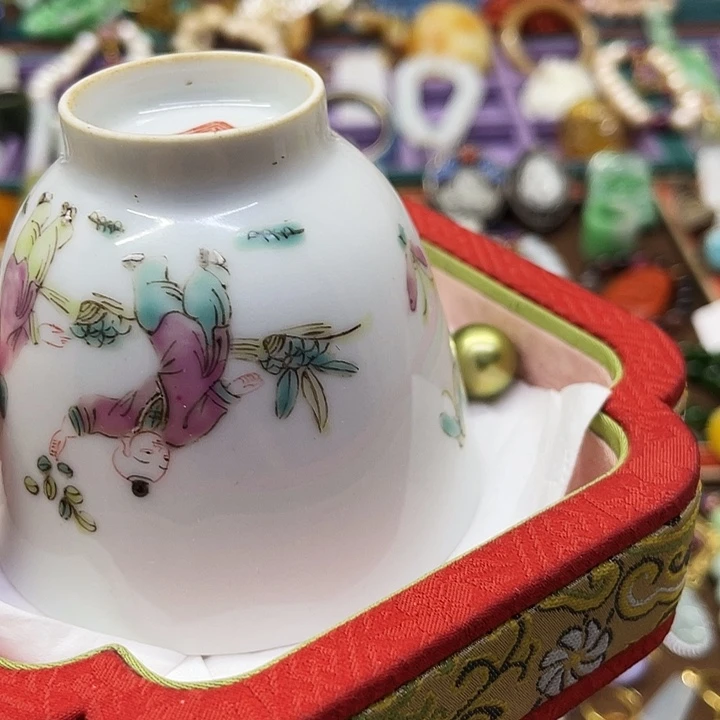 嘟***崽青花彩绘小主人杯子