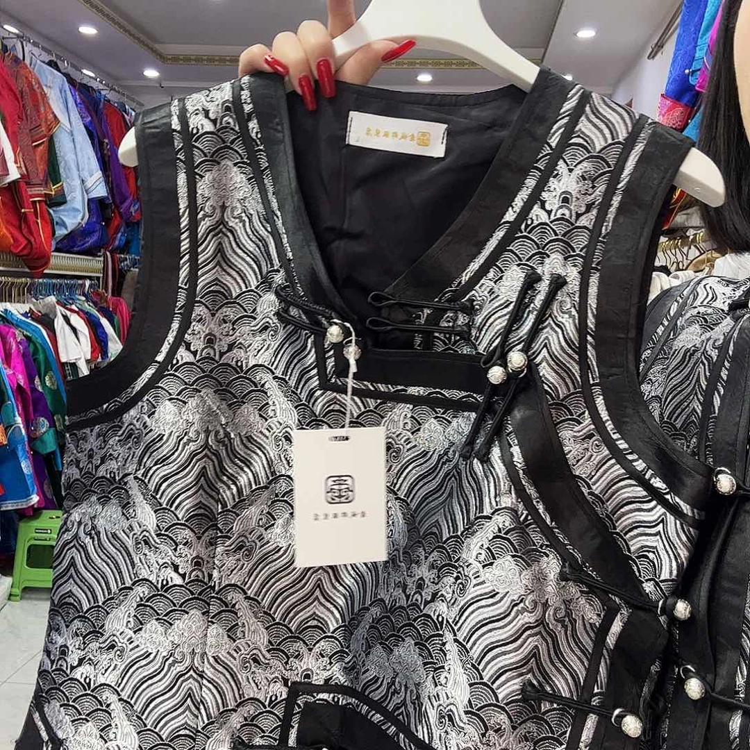 黑灰色无领马甲 L