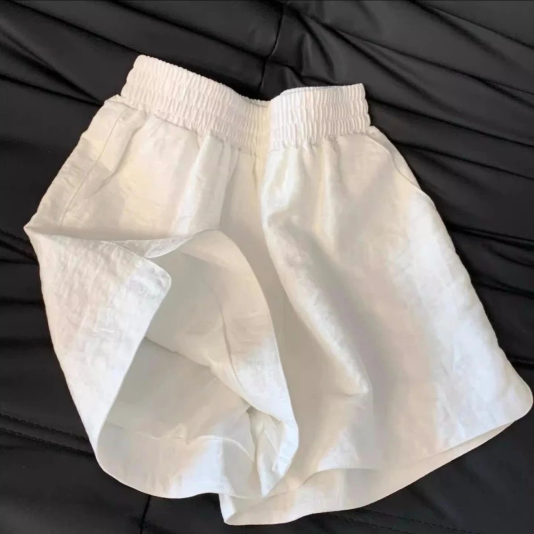 薄款微弹力短裤女士亮丝速干热裤春夏时尚显瘦休闲百搭宽松阔腿裤