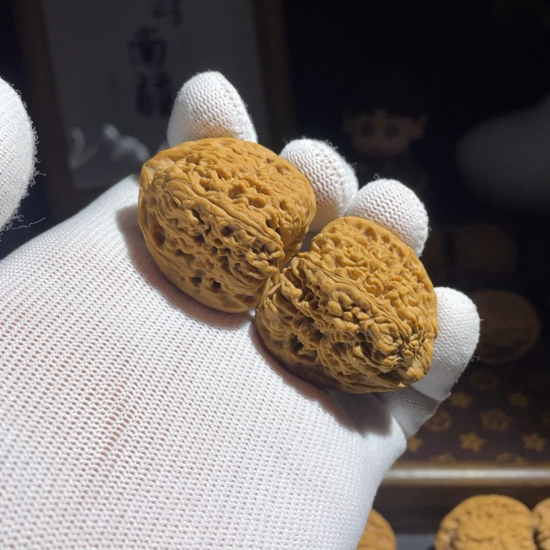 文玩核桃吊坠爱**檬核桃