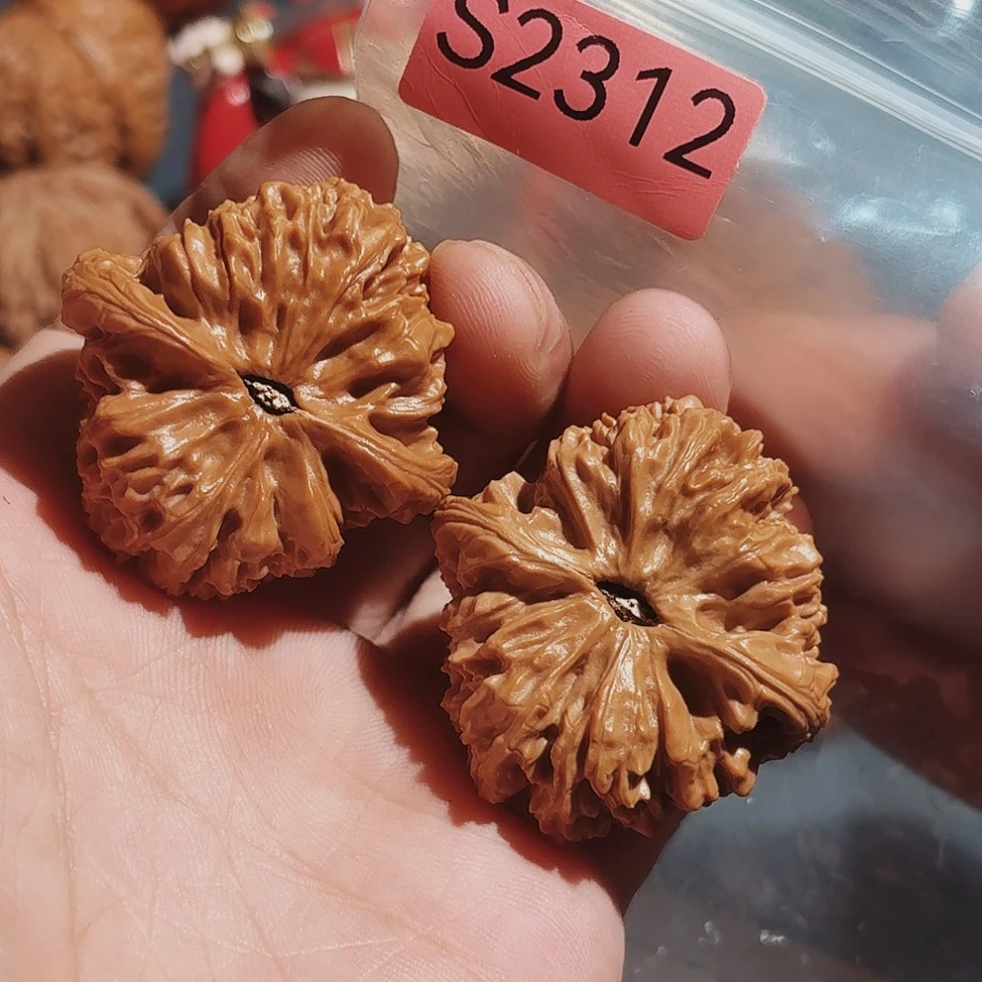 文玩核桃把件南疆