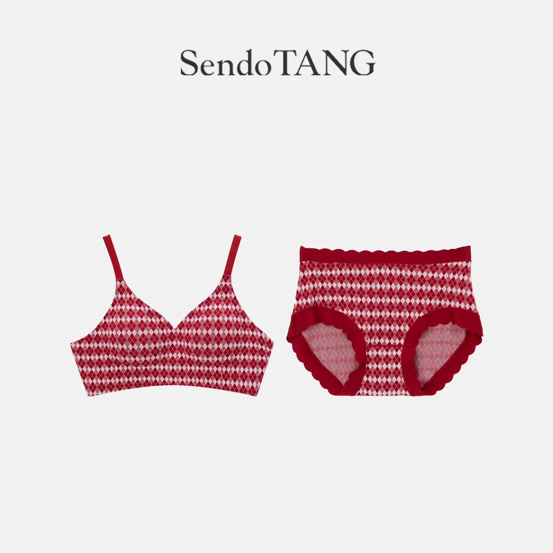 新年内衣【取悦自己】胖多女装设计感时尚微胖宽松内衣套装