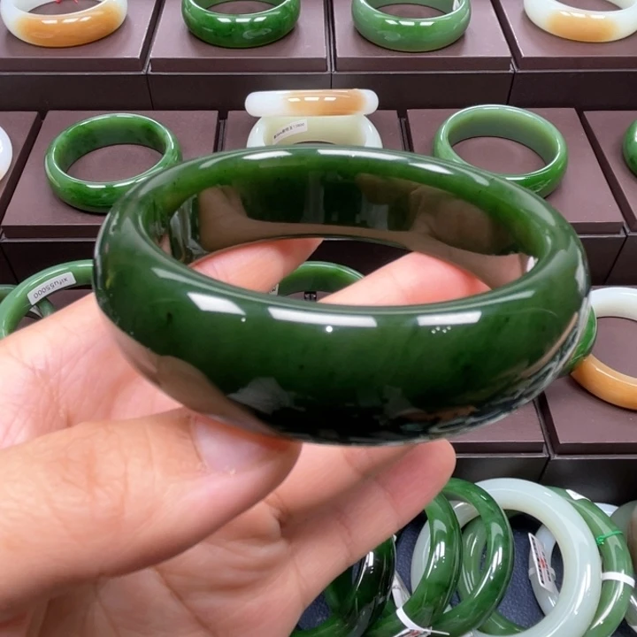 和田玉未镶嵌手镯6263