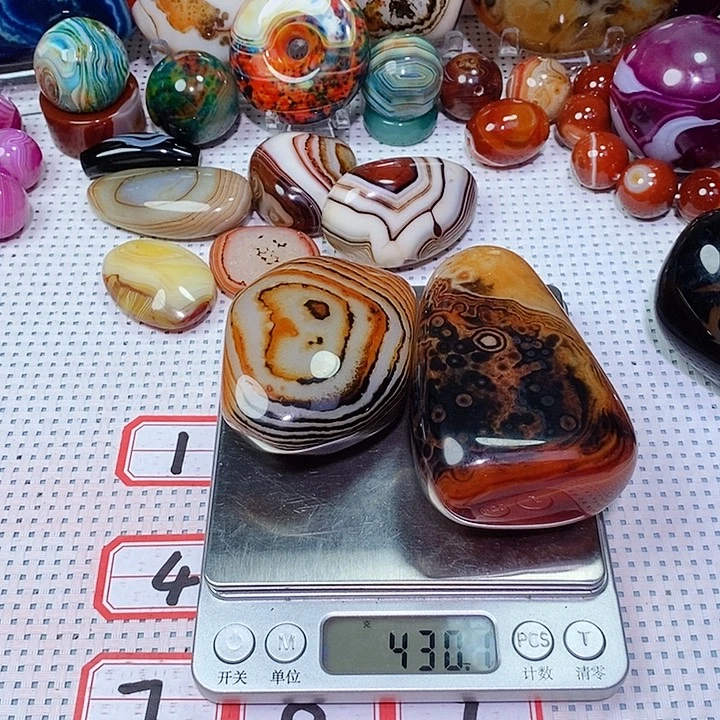 润***玛瑙/玉髓未镶嵌珠宝奇石