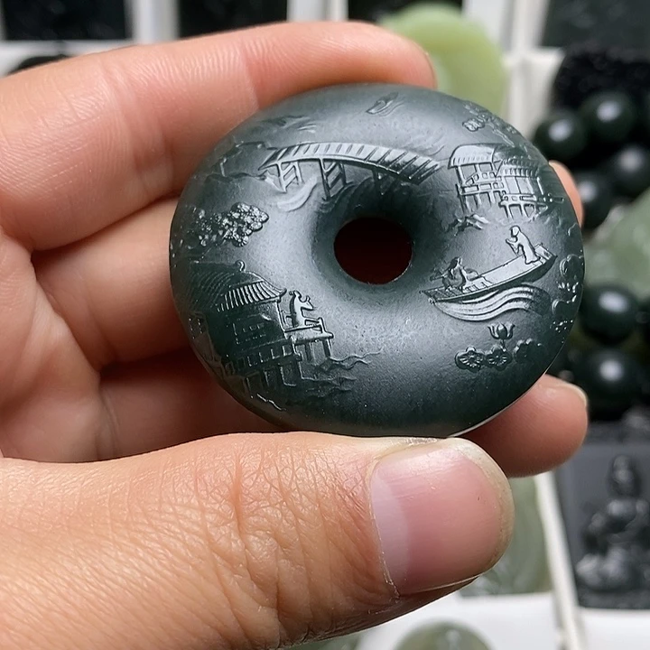 和田玉（青玉）未镶嵌颈饰