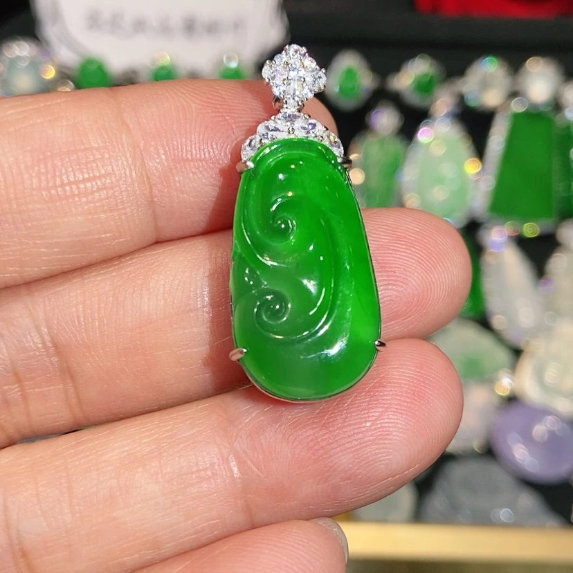 【闪购商品】颈饰未镶嵌翡翠天然翡翠